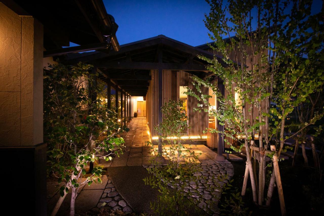 Oyado Den Rikyu Hotel Yufu Exterior photo